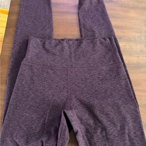 High-Rise Seamless Leggings in Deep Plum